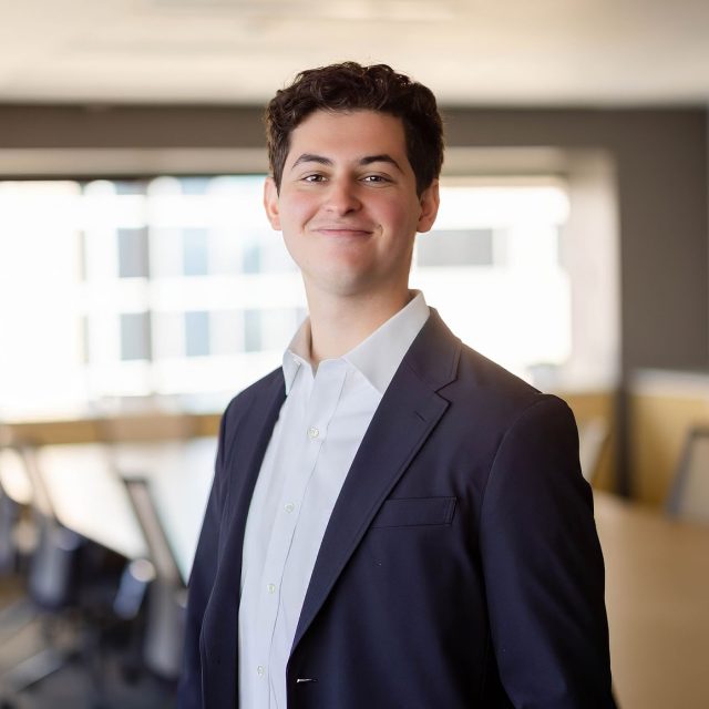 Benjamin Strupinski, Analyst